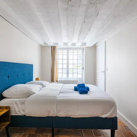 Au Coeur De Ile Saint-louis Free Netflix Appartamento