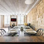 Appartement Au Coeur De Paris Ile Saint-Louis Free Netflix